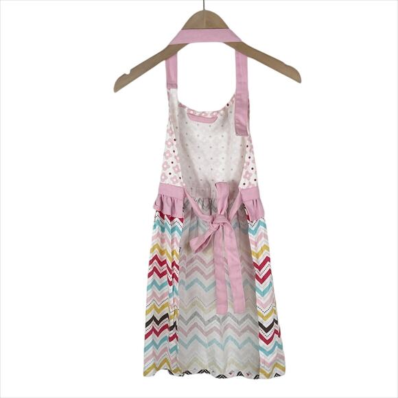 Circo Girls Kids Floral and Chevron Print Ruffle Kitchen Apron Pink - Picture 3 of 6